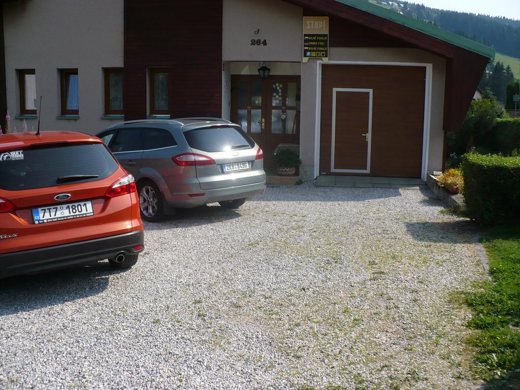 Ubytovani Zmatlikova Pec pod Snezkou Exteriör bild